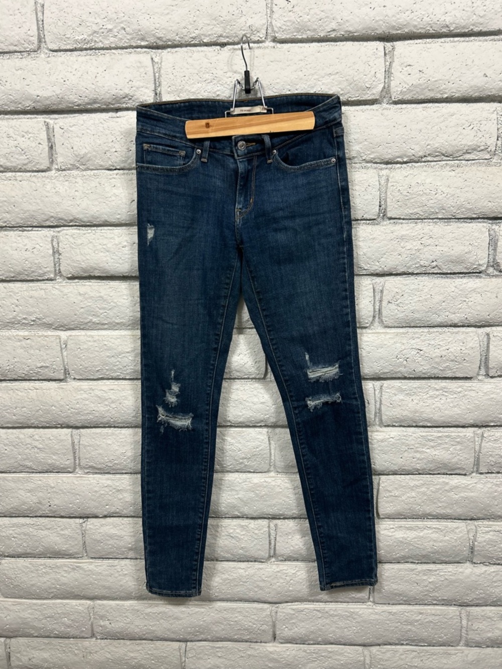 Levi's Skinny Jeans Blue Denim Distressed 5-Pocket Women‎ Size 27